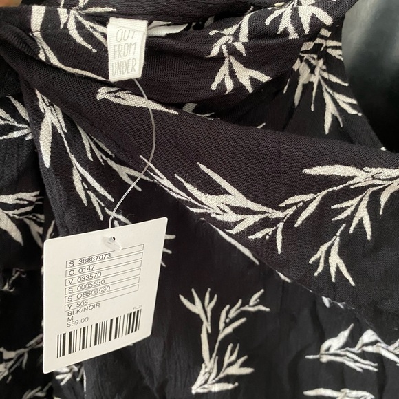 Out from Under tropical print shorts romper M - Picture 3 of 7